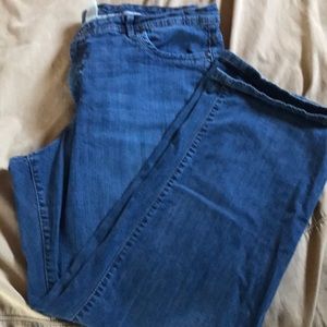 Boot cut jeans